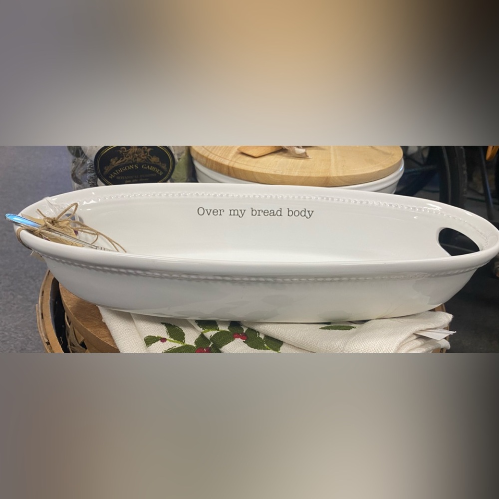 Over My Bread Body Serving Set